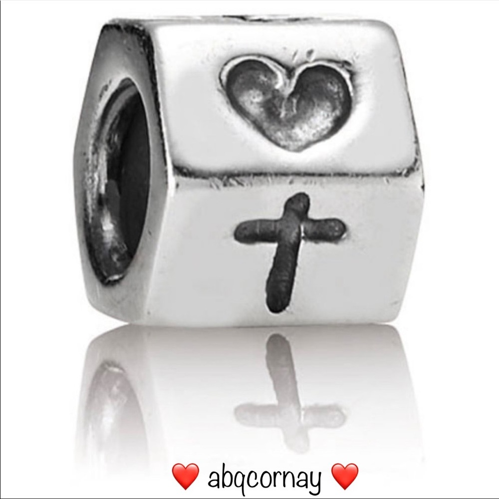 🚨 SALE 🚨 EUC Pandora 790119 Sterling Silver Faith, Hope & Love Religious Charm